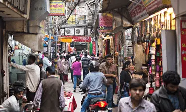 Chandni Chowk Food and Heritage Walk in Old Delhi